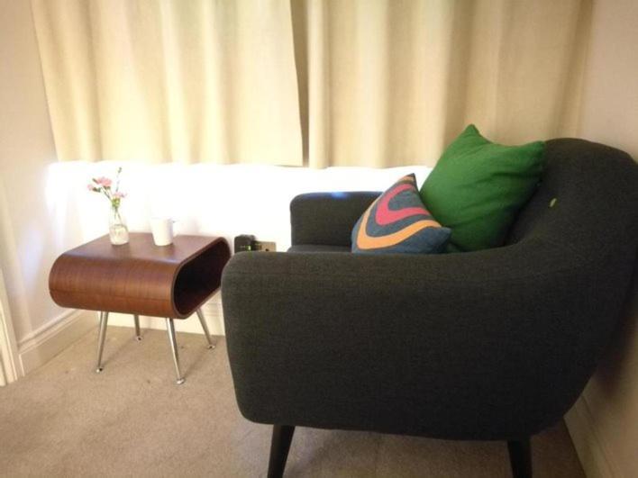 Lovet Homestay London Eksteriør billede